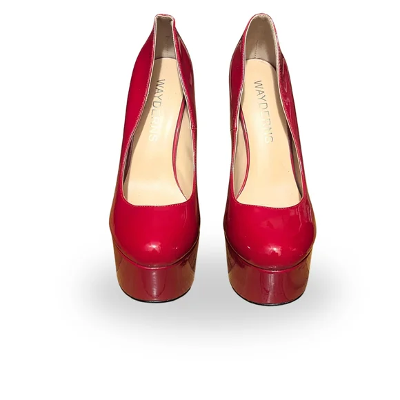 Women's Red Platform Heels - Picture 5 of 8
